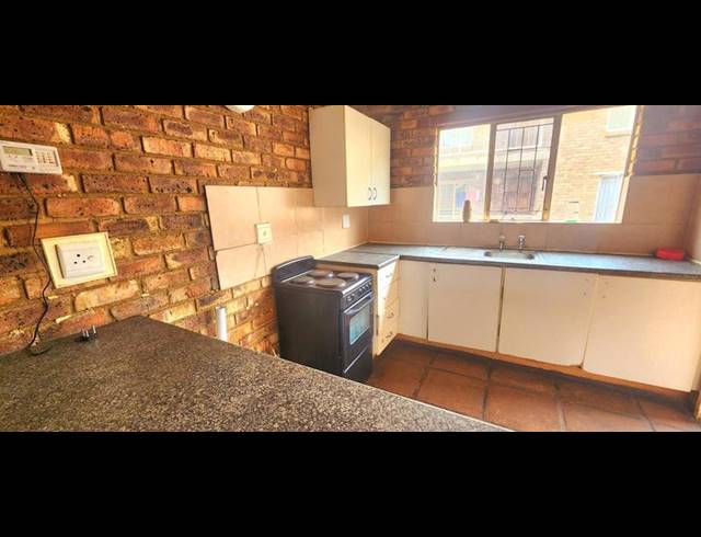 3 BEDROOM APARTMENT FOR SALE IN ELSPARK